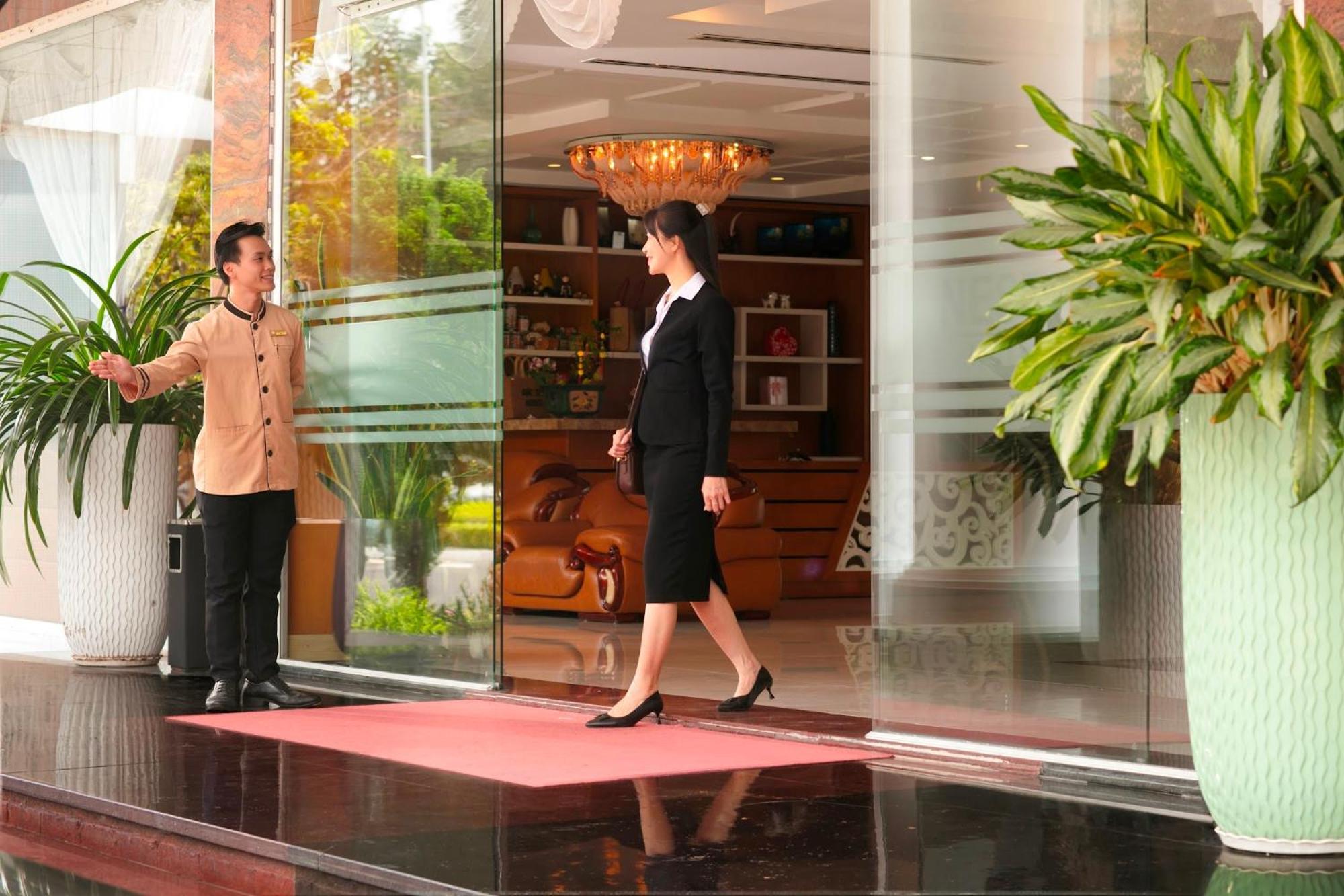 Nesta Hotel Cần Thơ Zewnętrze zdjęcie