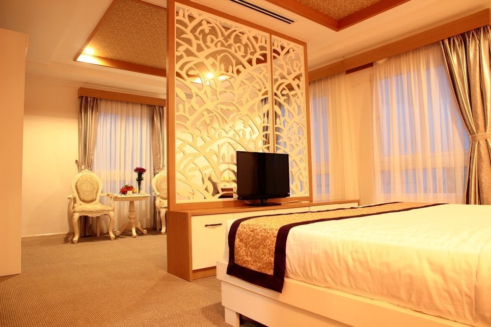 Nesta Hotel Cần Thơ Zewnętrze zdjęcie