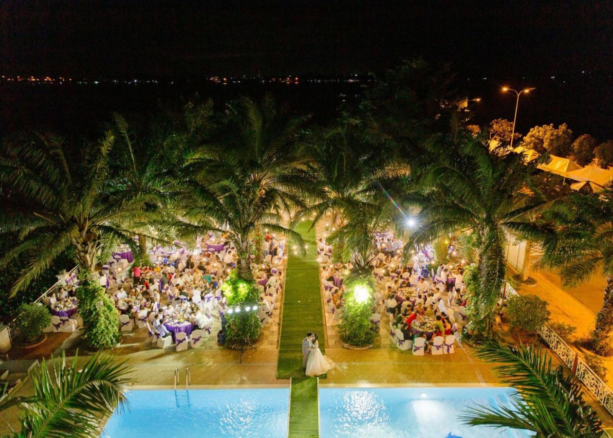 Nesta Hotel Cần Thơ Zewnętrze zdjęcie